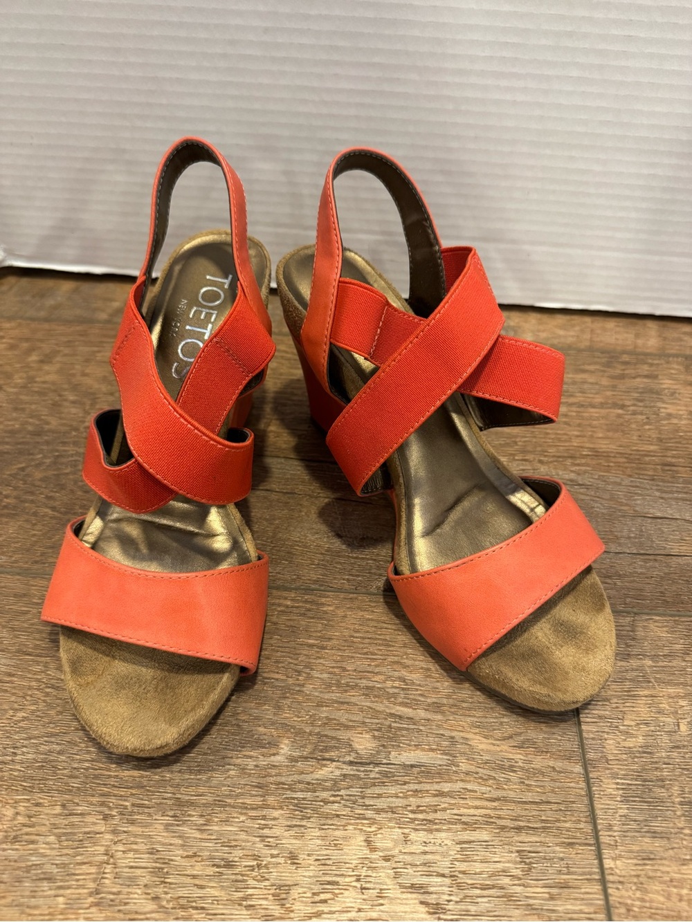 Women’s Coral Toetos by Dream Pairs Strappy Wedge Sandals Size 6.5